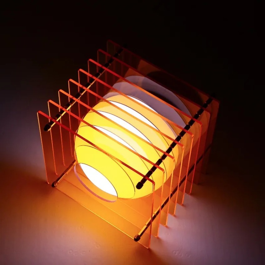 Desk Setup Lighting - Lámpara Lunar DIY de Acrílico con