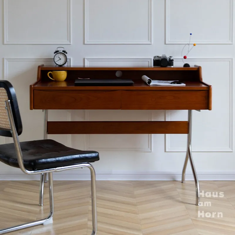 Escritorio Retro de Madera Mac - Desk Setup Study reseña y precio